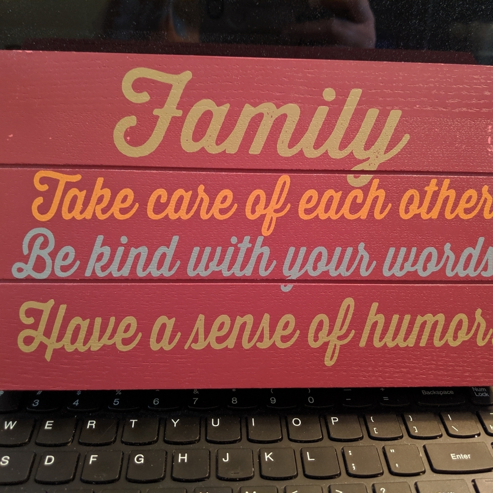 HOME "Family" Wall Decoration